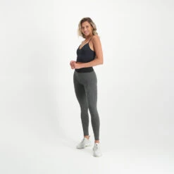 In The Fresh Bralette BLACK -Steve Madden Magasin INTHEFRESHBRALETTEBLACK BODYCONSCRUNCHEDLEGGINGDARKGREY