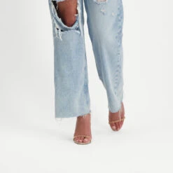 Steve Madden Breslin Sandal BLUSH 18 Steve Madden Breslin Sandal BLUSH -Steve Madden Magasin SM11001738 04001 750 11