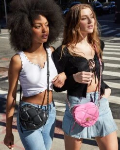 Bheart Crossbody Bag PINK -Steve Madden Magasin SM 2023 MARCH LIFESTYLE 16 BLOVER BN106335 0648 298cde5e 7dce 4acd 8827 4c70805ed480