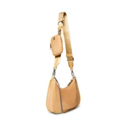 Bvital-T Crossbody Bag BEIGE -Steve Madden Magasin STEVEMADDEN HANDBAGS BVITAL NUDE LIFESTYLE1
