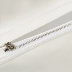 Bvyper Crossbody Bag WHITE -Steve Madden Magasin STEVEMADDEN HANDBAGS BVYPER WHITE PATENT INSIDE