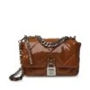 Bterra-P Crossbody Bag CAMEL PATENT 2 Bterra-P Crossbody Bag CAMEL PATENT -Steve Madden Magasin STEVEMADDEN INTL HANDBAGS BGAIA BGLOSS BTERRA P CAMELPATENT
